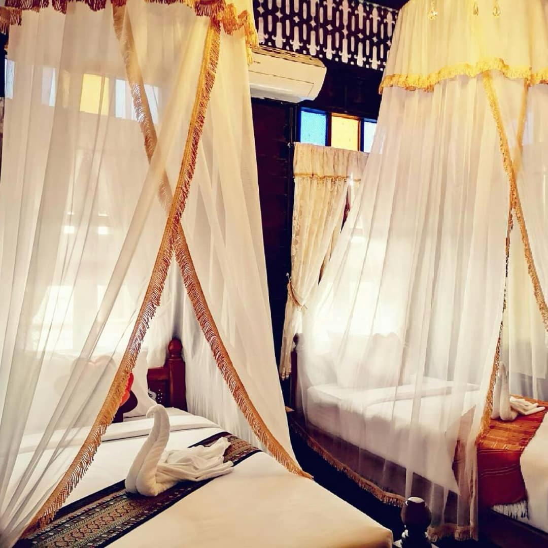 Baan Sithepaban Guesthouse Пхитсанулок Экстерьер фото