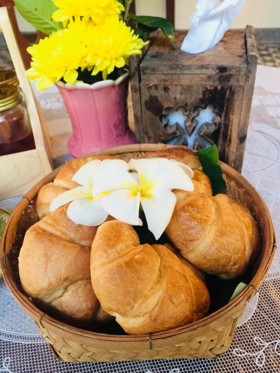 Baan Sithepaban Guesthouse Пхитсанулок Экстерьер фото